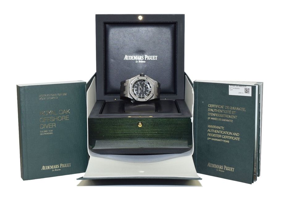 Audemars Piguet Royal Oak Offshore 15710ST.OO.A002CA.01 Image 7